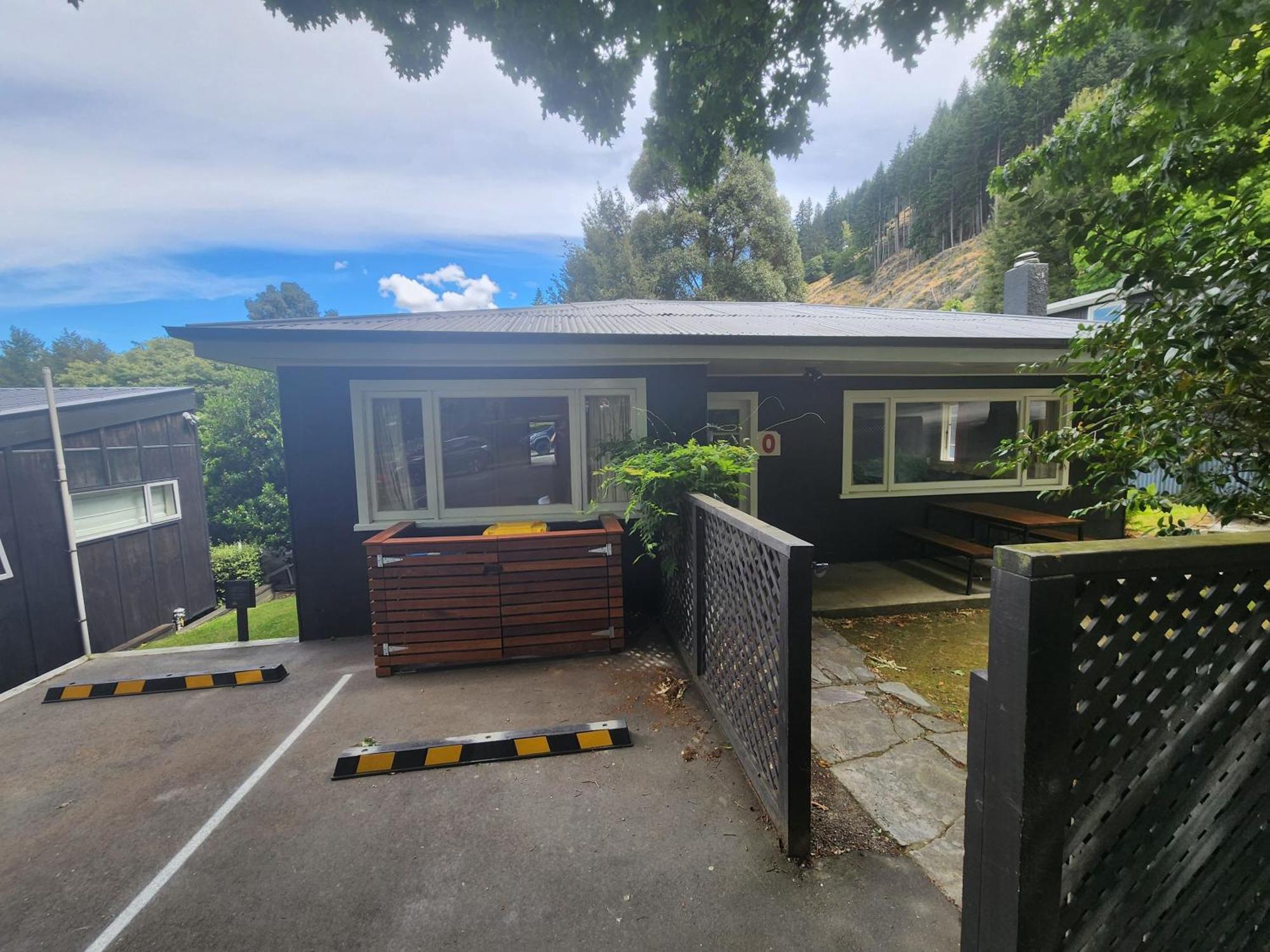 Pinewood alojamiento Queenstown Exterior foto